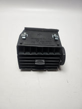 Оригинальная передняя правая фара Opel Zafira B 2007